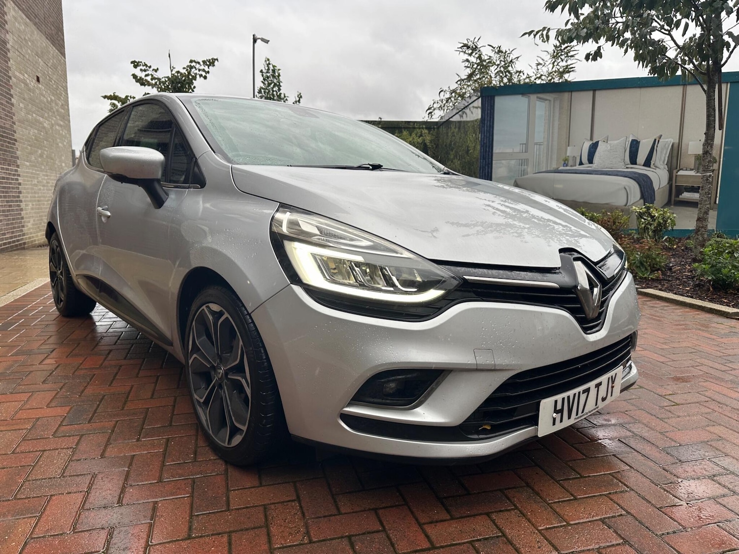 Used Renault Clio 2017 for sale - 76166393: Photo 10