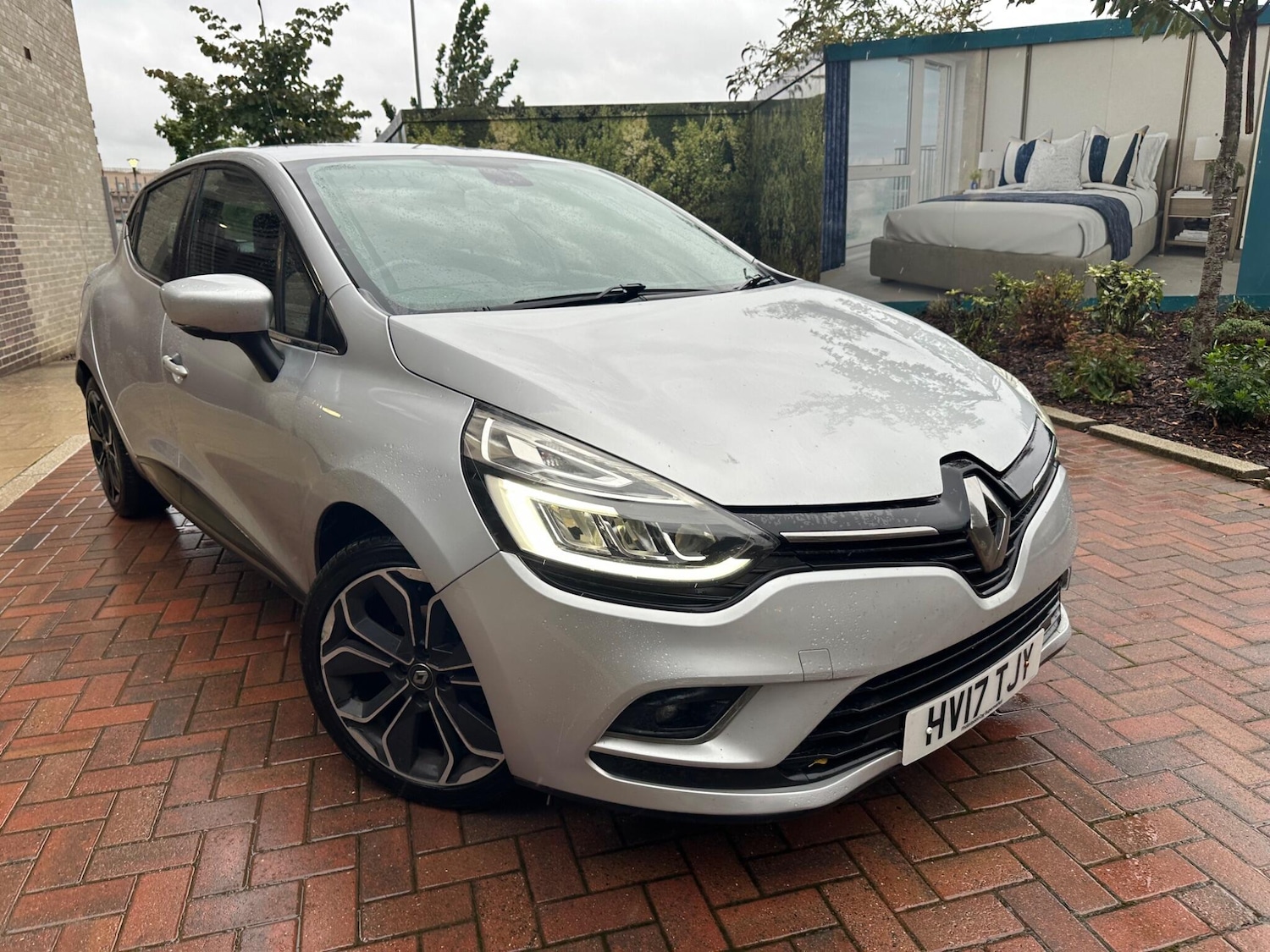 Used Renault Clio 2017 for sale - 76166393: Photo 12