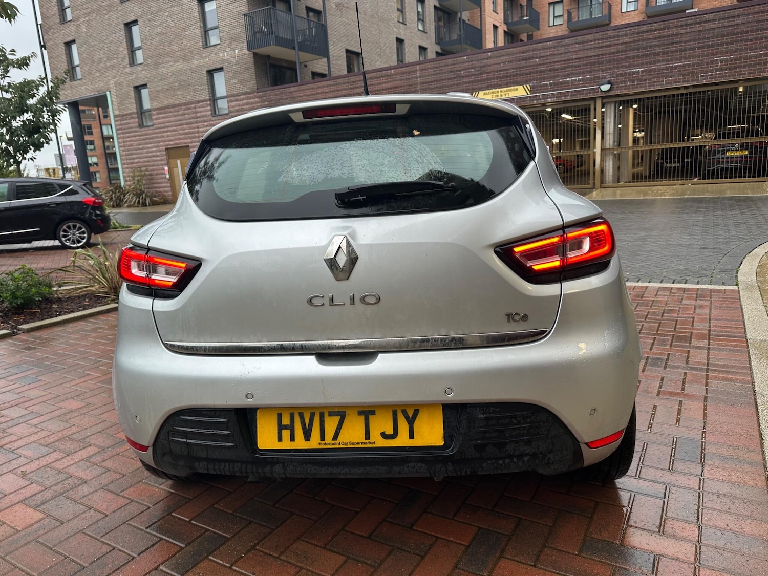 Used Renault Clio 2017 for sale - 76166393: Photo 15