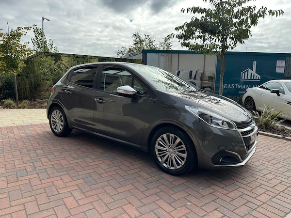 Used Peugeot 208 2019 for sale - 76306395: Photo 13