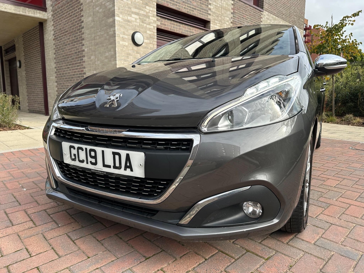 Used Peugeot 208 2019 for sale - 76306395: Photo 15