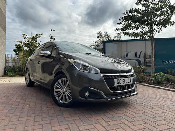 Used Peugeot 208 2019 for sale - 76306395: Photo 1