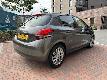 Used Peugeot 208 2019 for sale - 76306395: Photo