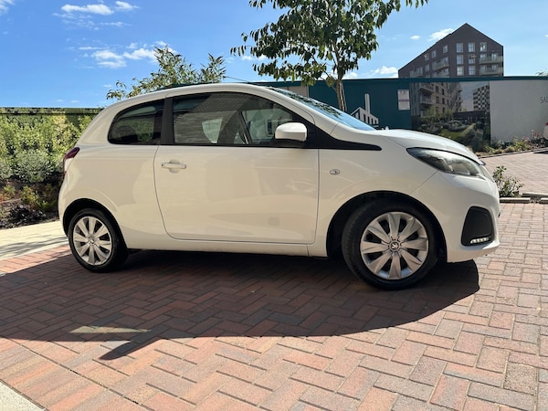 Used Peugeot 108 2016 for sale - 75540120: Photo 12