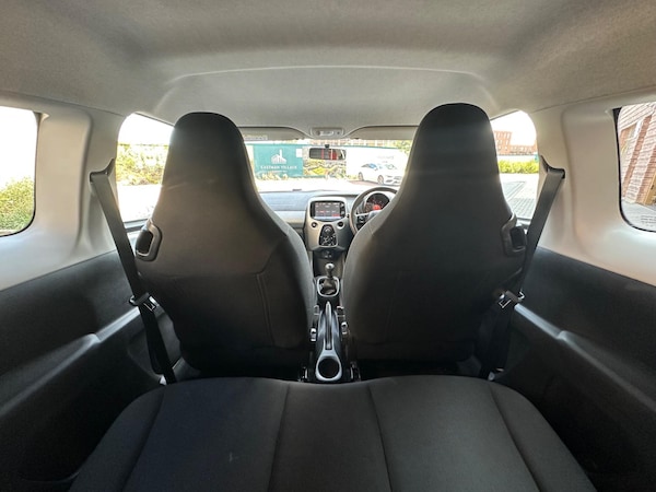 Used Peugeot 108 2016 for sale - 75540120: Photo 22