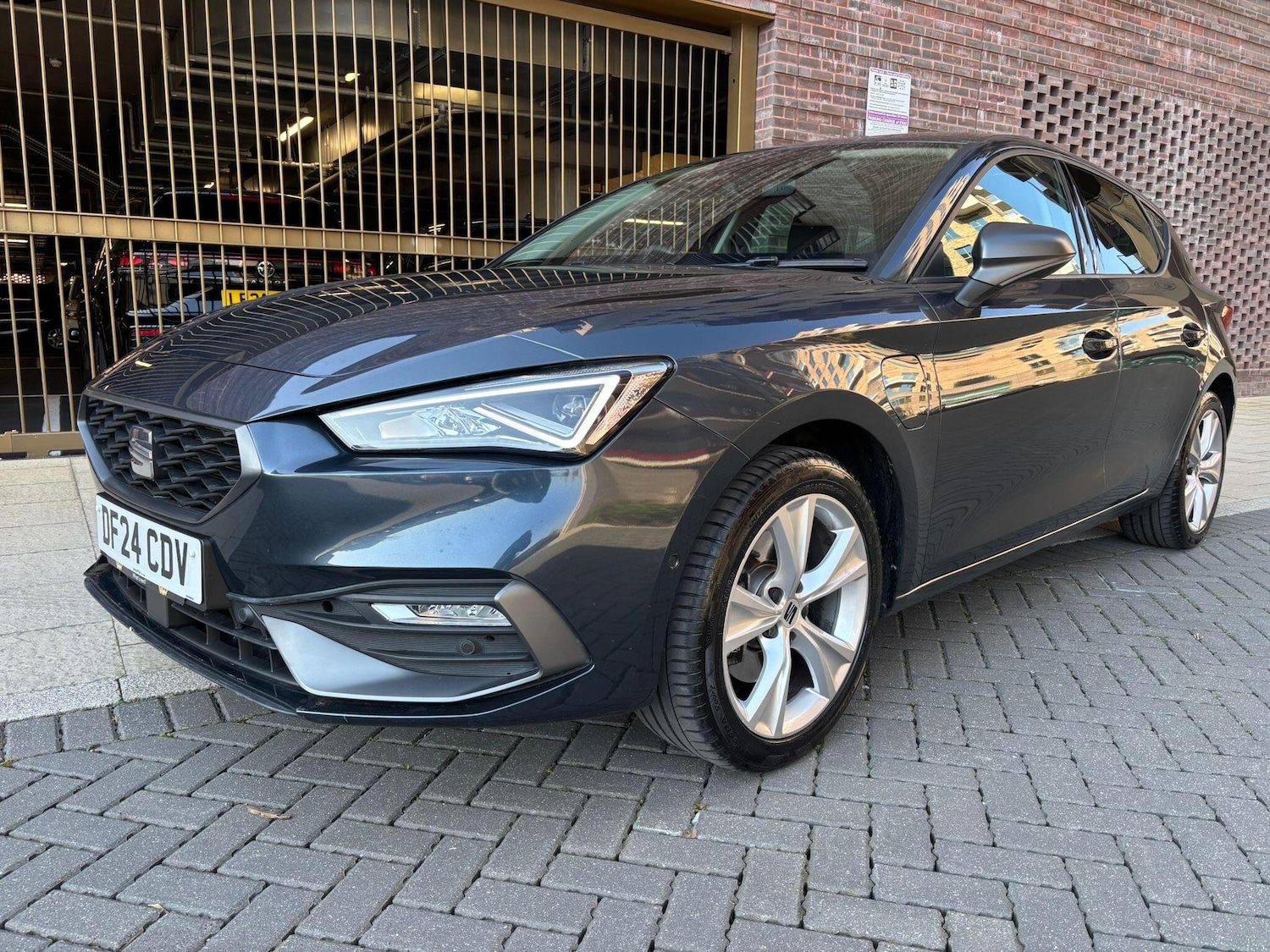 Used SEAT Leon 2024 for sale - 77957137: Photo 18