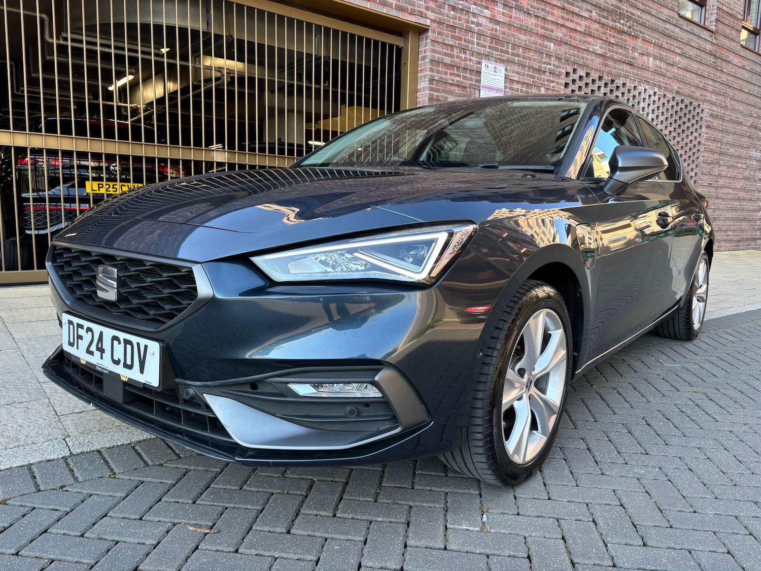 Used SEAT Leon 2024 for sale - 77957137: Photo 25