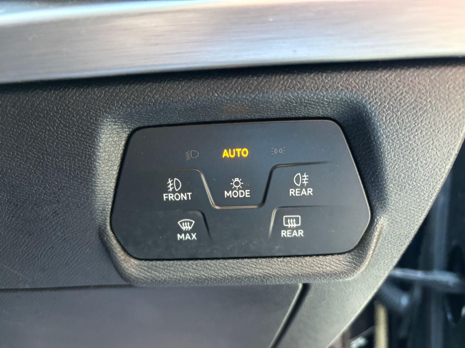 Used SEAT Leon 2024 for sale - 77957137: Photo 43