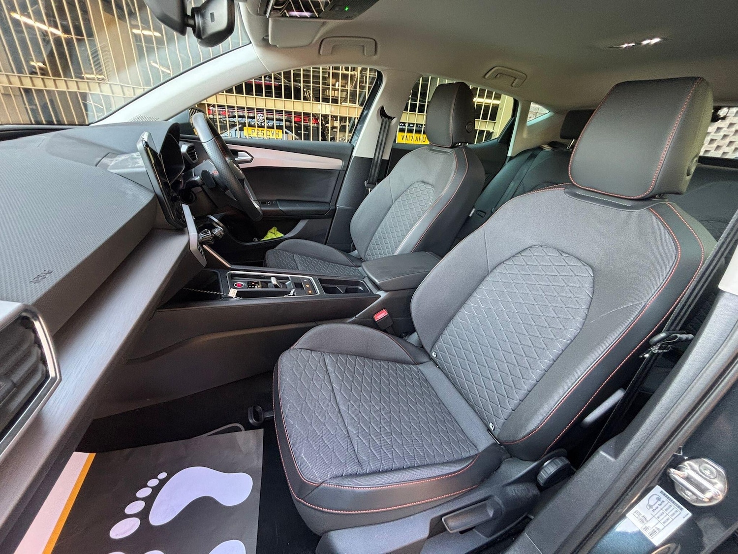 Used SEAT Leon 2024 for sale - 77957137: Photo 54