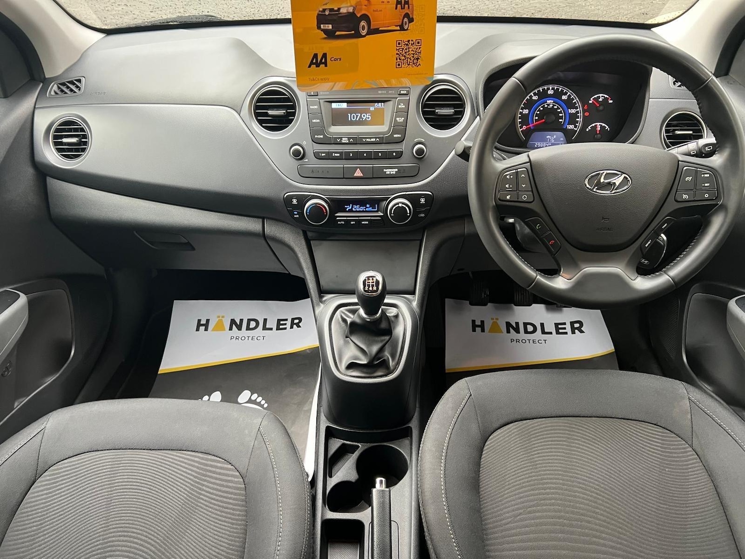 Used Hyundai i10 2017 for sale - 75729758: Photo 3