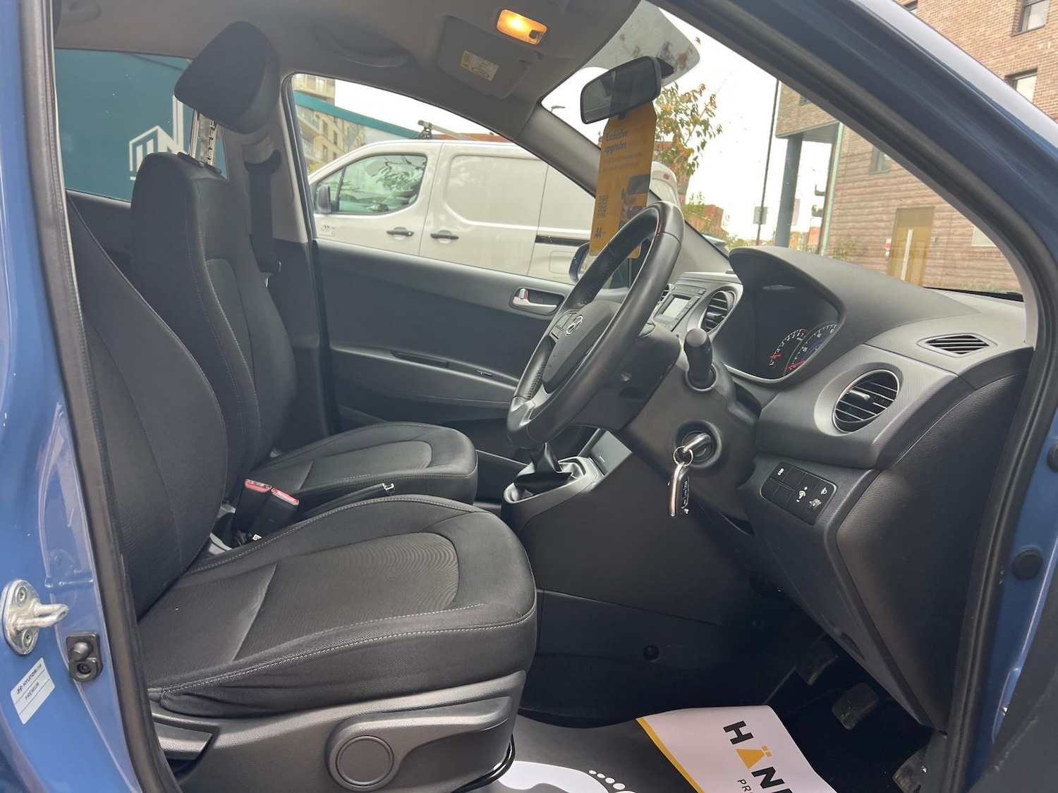 Used Hyundai i10 2017 for sale - 75729758: Photo 34