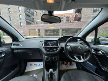 Used Peugeot 208 2016 for sale - 74762802: Photo
