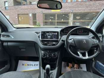 Used Peugeot 208 2016 for sale - 74762802: Photo