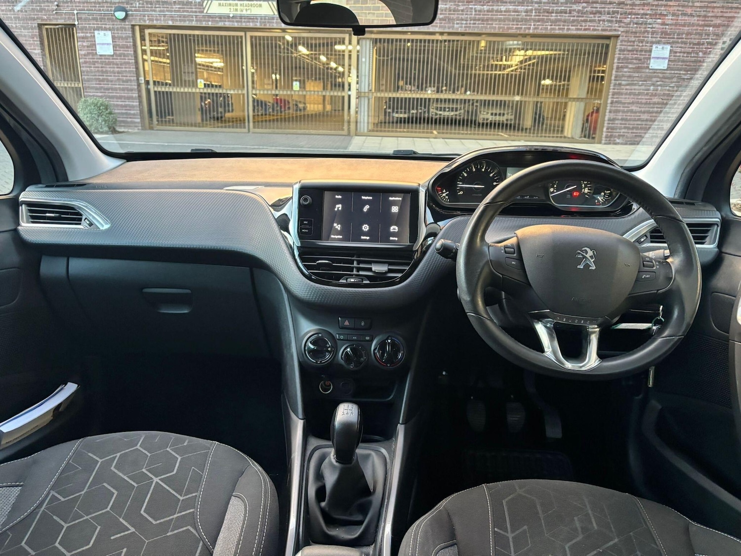 Used Peugeot 2008 2020 for sale - 77892614: Photo 3