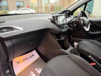 Used Peugeot 208 2018 for sale - 77267964: Photo