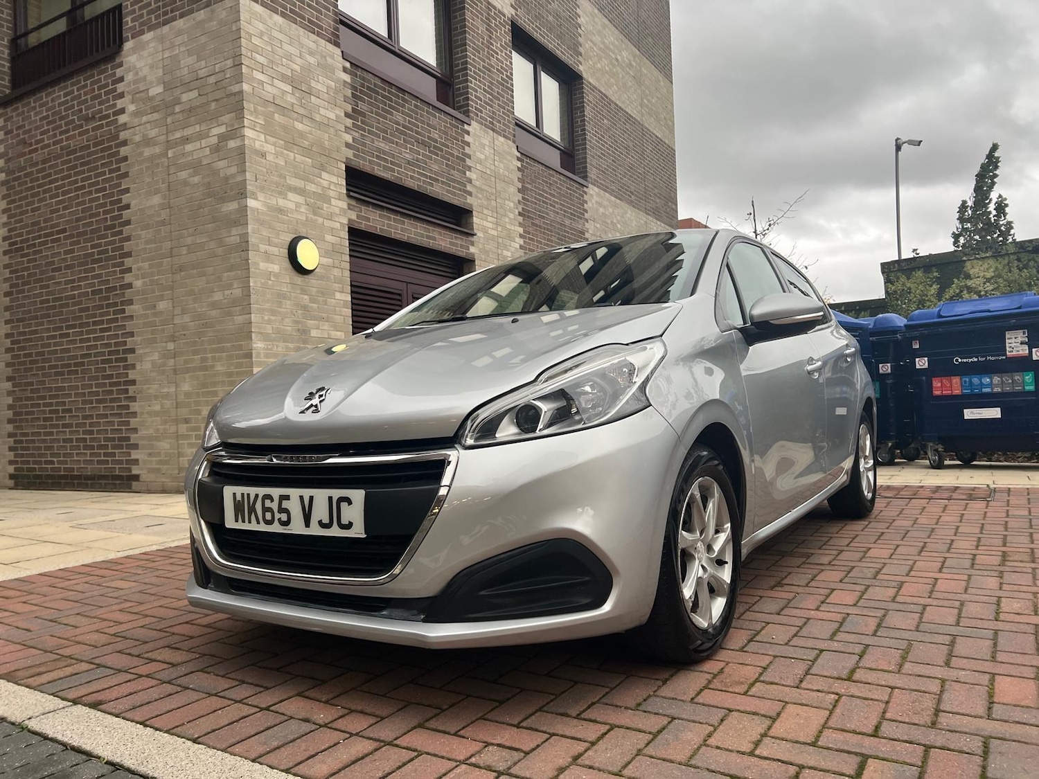 Used Peugeot 208 2015 for sale - 76550480: Photo 12