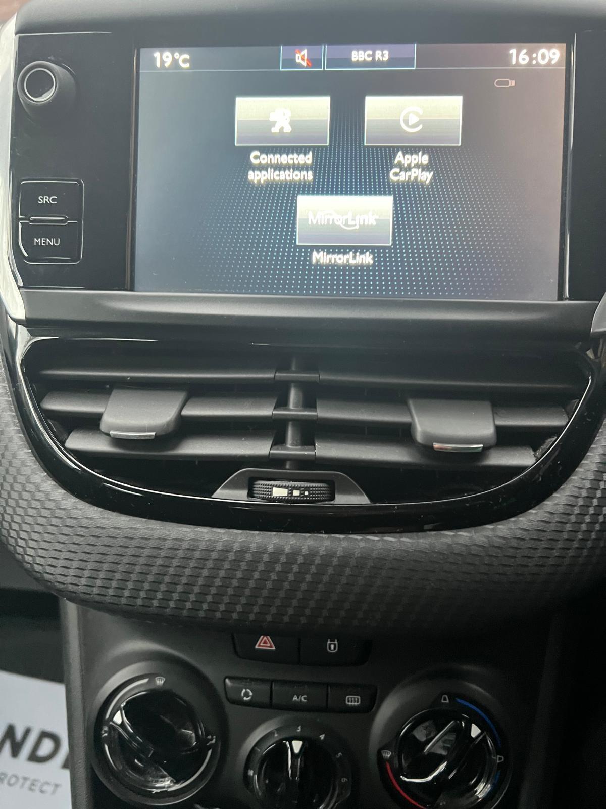 Used Peugeot 208 2015 for sale - 76550480: Photo 24