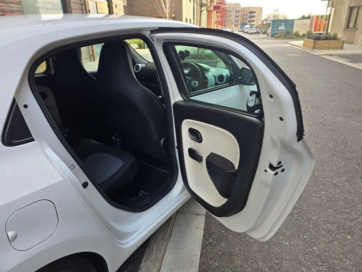 Used Renault Twingo 2016 for sale - 77103540: Photo 8