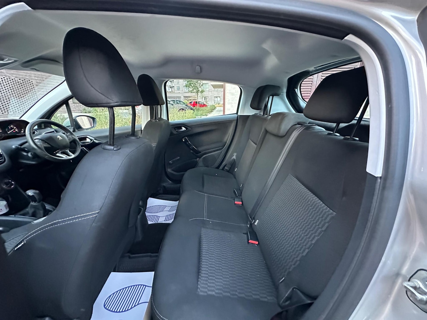 Used Peugeot 208 2017 for sale - 76215596: Photo 23