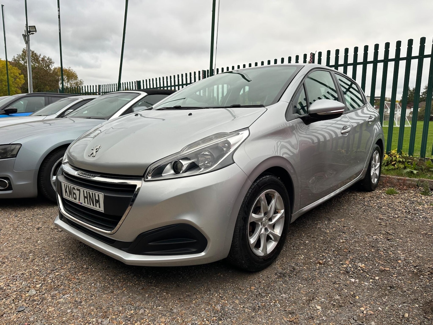 Used Peugeot 208 2017 for sale - 76215596: Photo 26