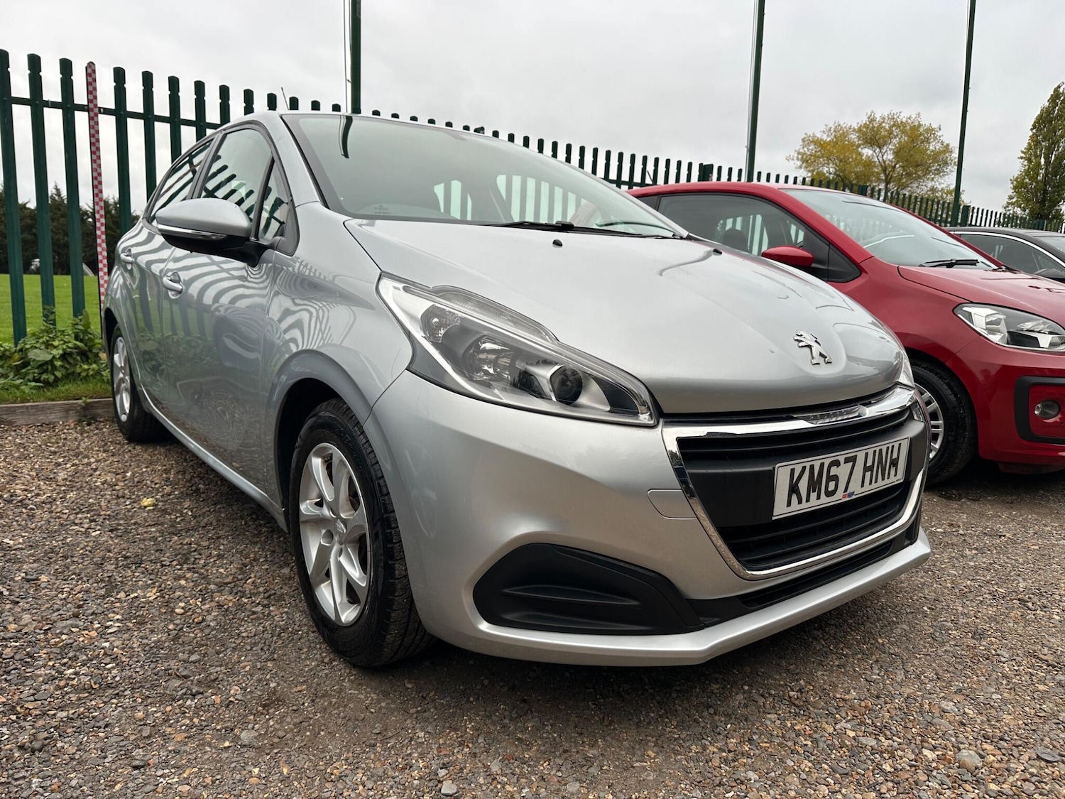 Used Peugeot 208 2017 for sale - 76215596: Photo 27