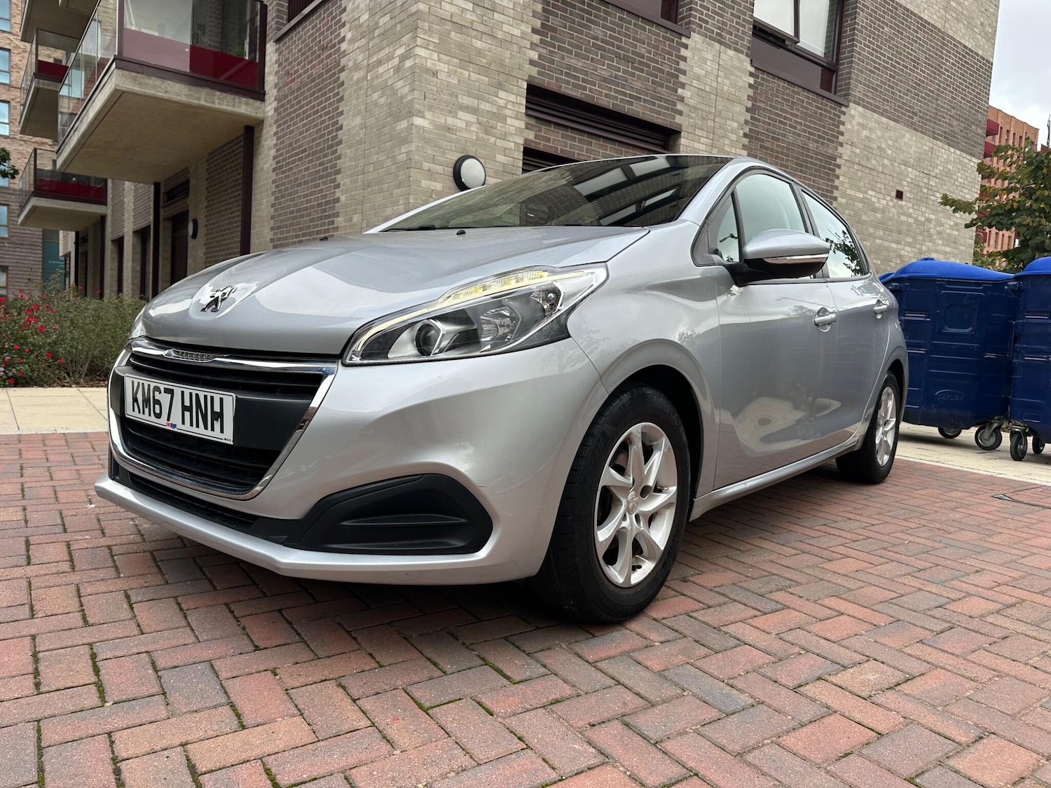 Used Peugeot 208 2017 for sale - 76215596: Photo 4