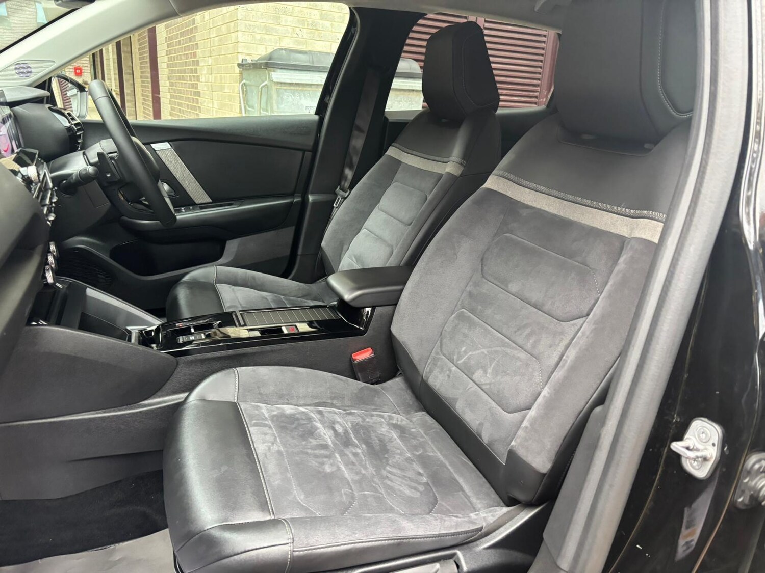 Used Citroen C4 2023 for sale - 78007615: Photo 65