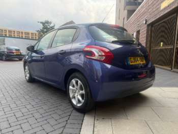 Used Peugeot 208 2014 for sale - 74861898: Photo