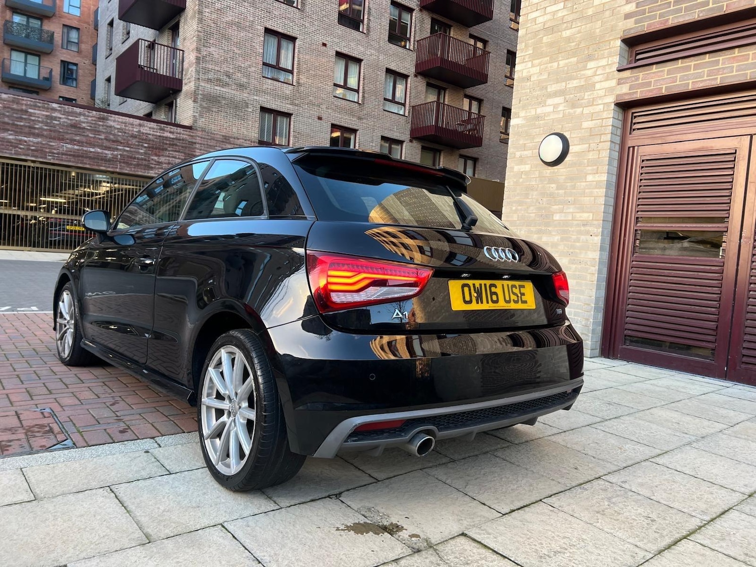 Used Audi A1 2016 for sale - 77015949: Photo 2