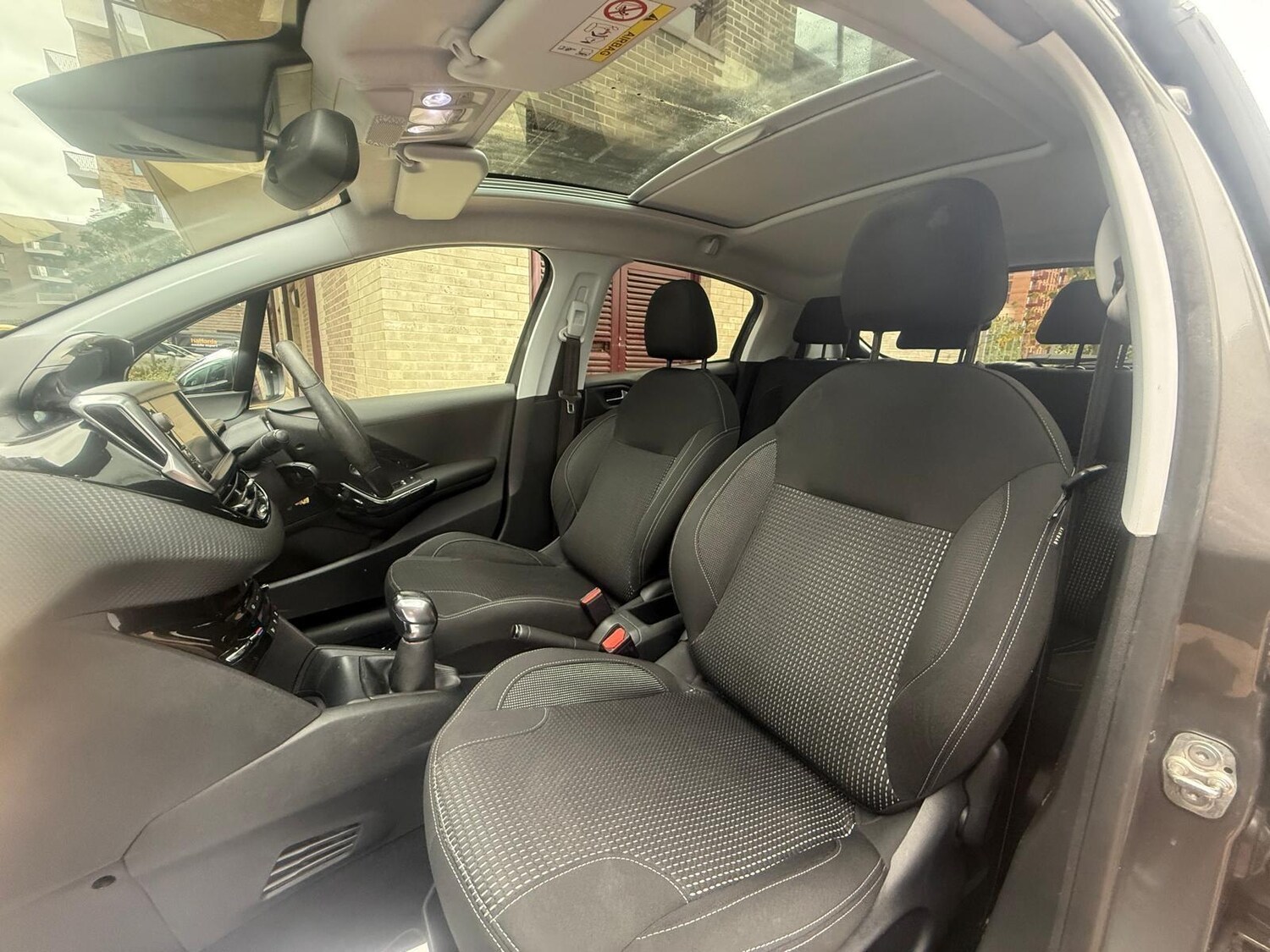 Used Peugeot 208 2019 for sale - 76388646: Photo 11