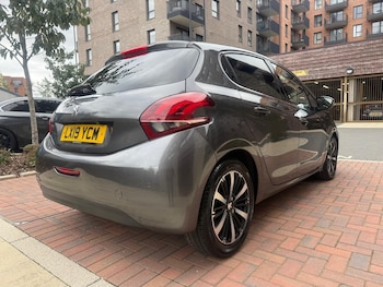 Used Peugeot 208 2019 for sale - 76388646: Photo