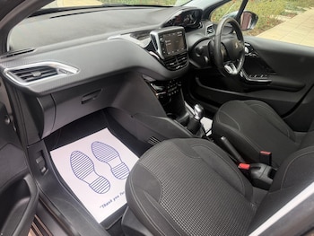 Used Peugeot 208 2019 for sale - 76388646: Photo