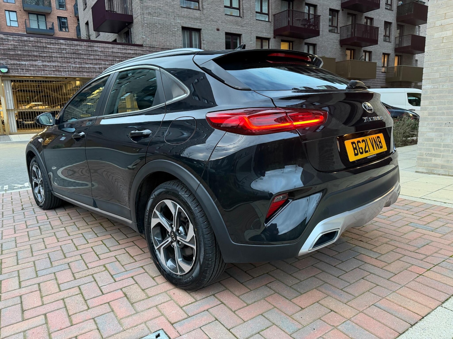 Used Kia XCeed 2021 for sale - 76913928: Photo 2