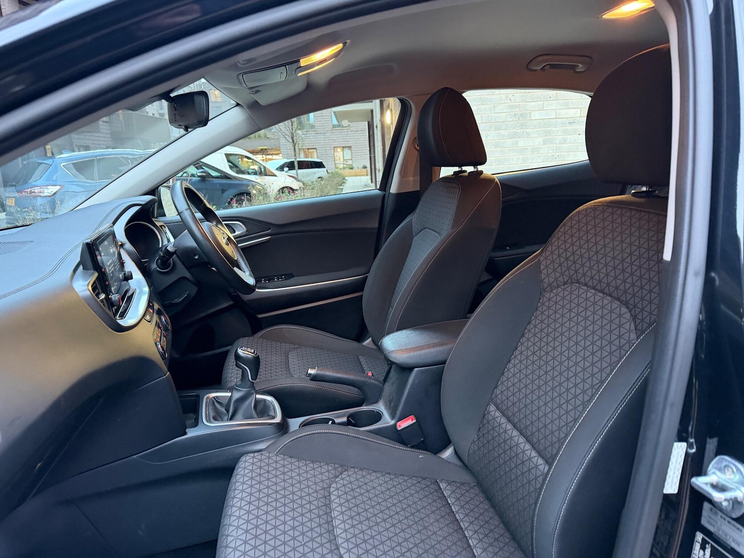 Used Kia XCeed 2021 for sale - 76913928: Photo 42