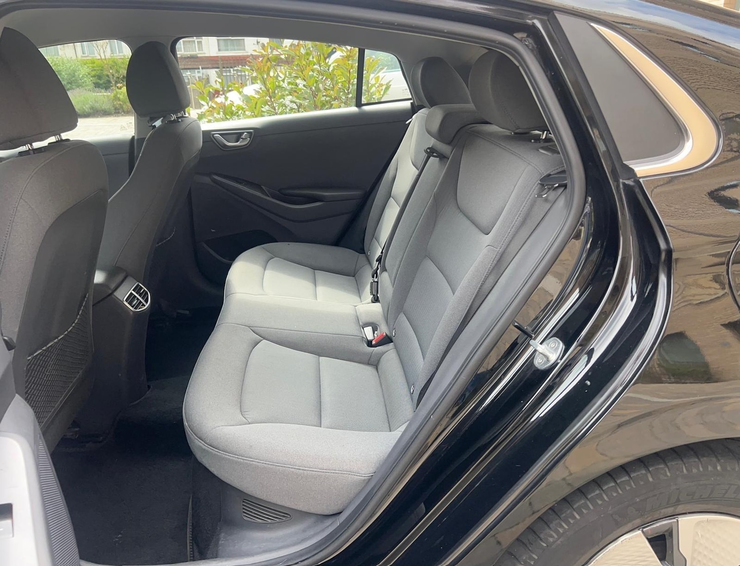 Used Hyundai IONIQ for sale - 76990998: Photo 7