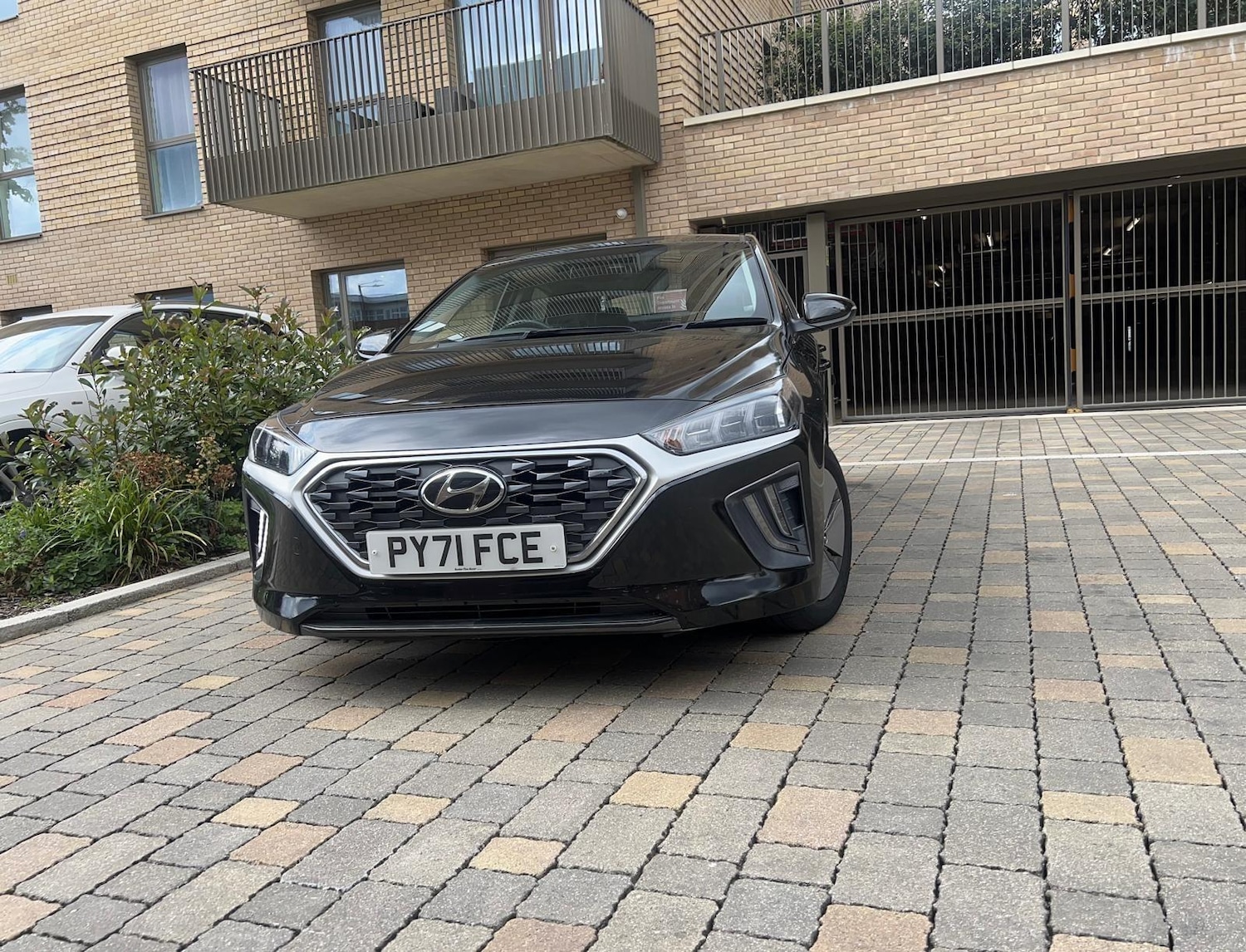 Used Hyundai IONIQ for sale - 76990998: Photo 9