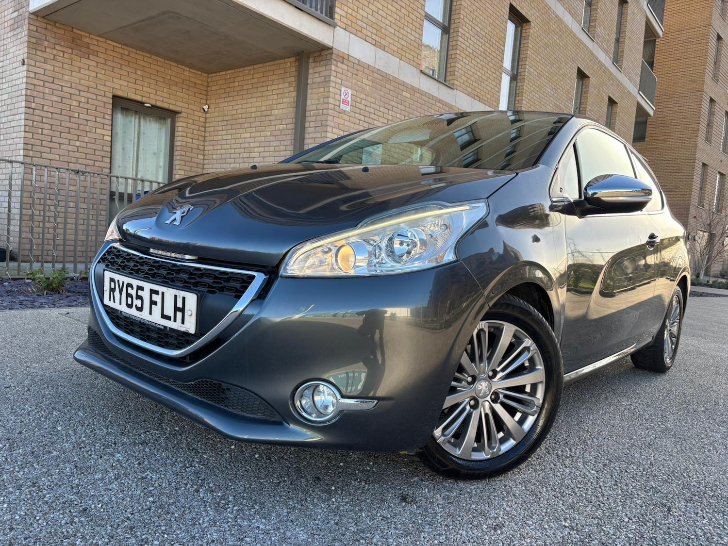 Used Peugeot 208 2016 for sale - 77924888: Photo 13