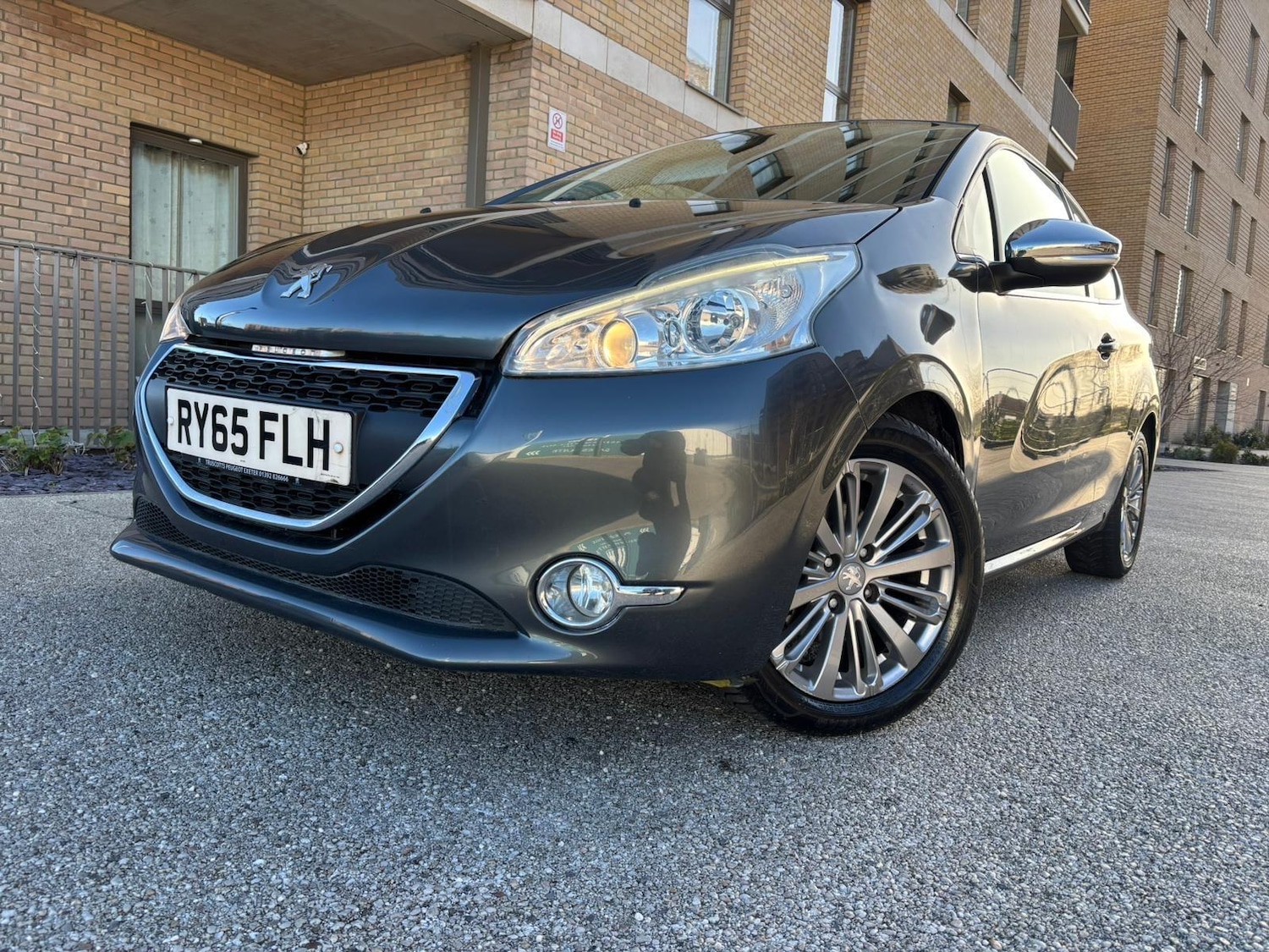 Used Peugeot 208 2016 for sale - 77924888: Photo 15