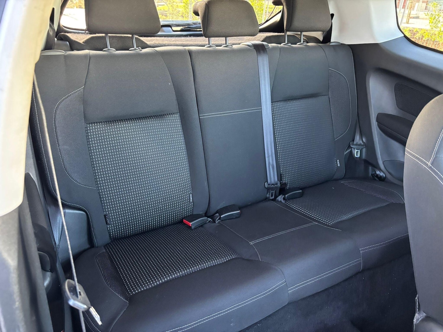 Used Peugeot 208 2016 for sale - 77924888: Photo 34