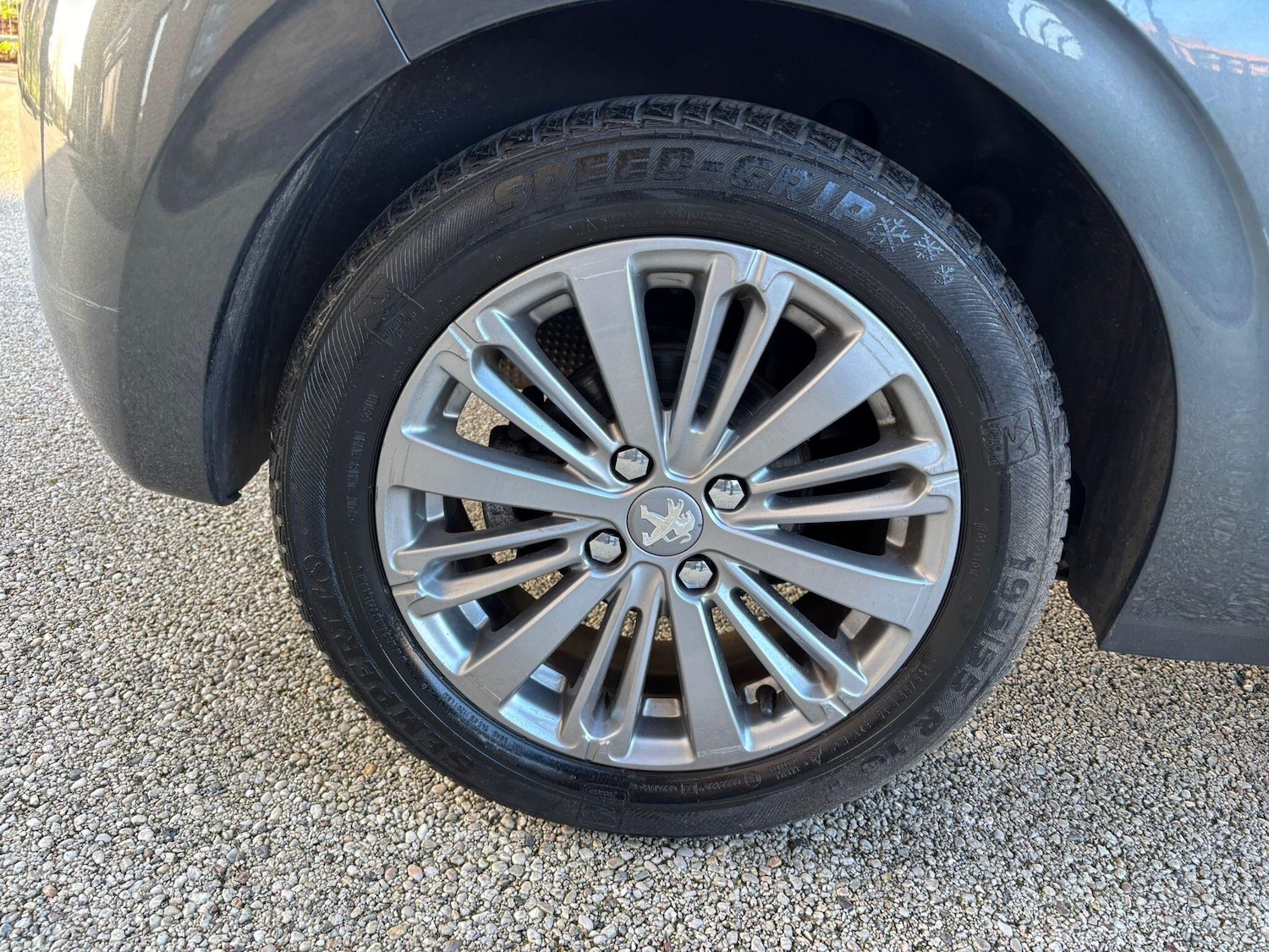 Used Peugeot 208 2016 for sale - 77924888: Photo 39