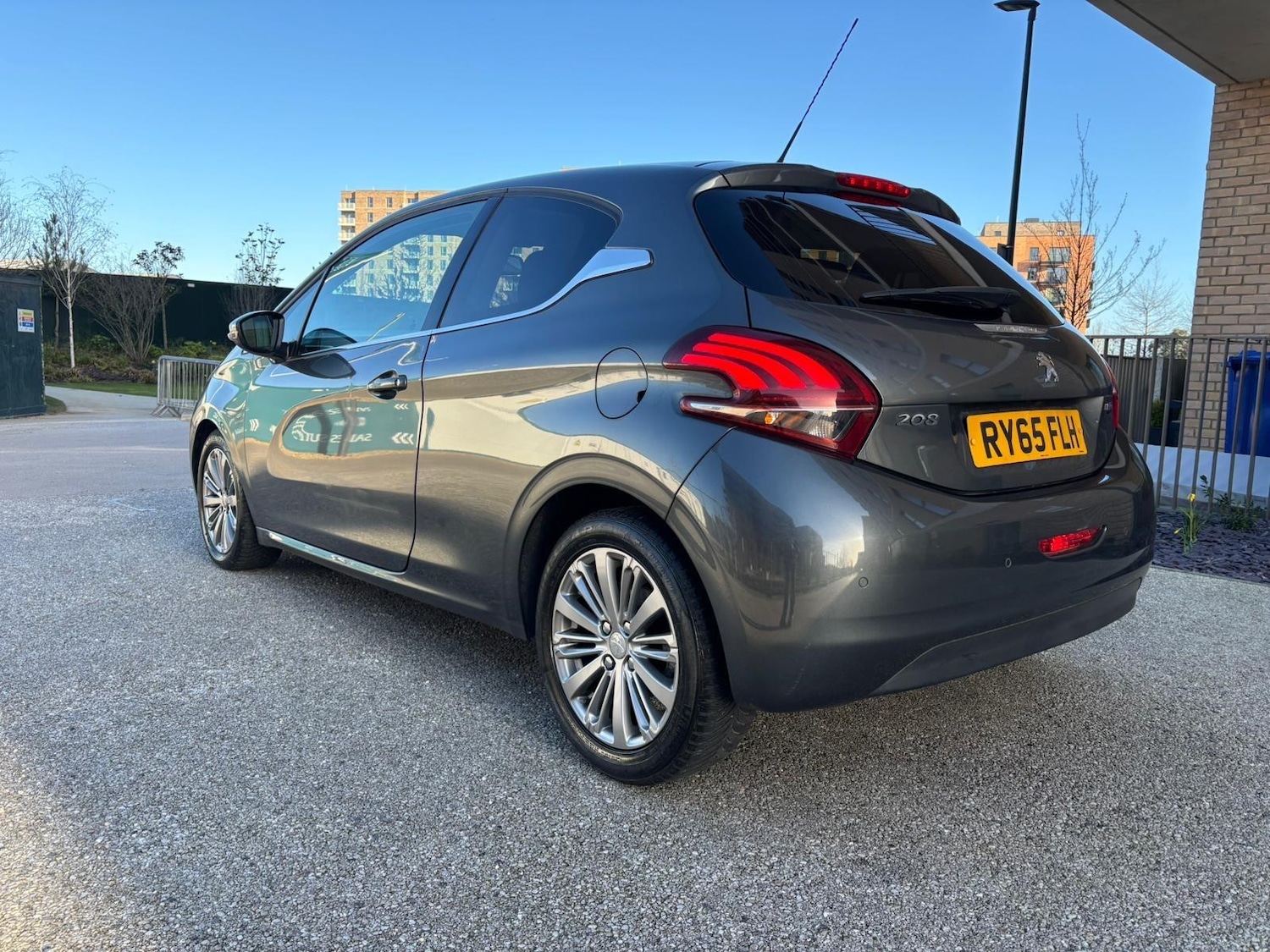 Used Peugeot 208 2016 for sale - 77924888: Photo 7