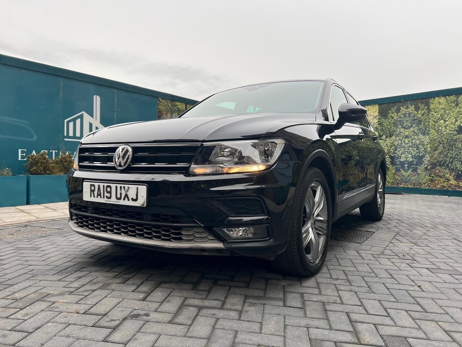 Used Volkswagen Tiguan 2019 for sale - 76976852: Photo 6
