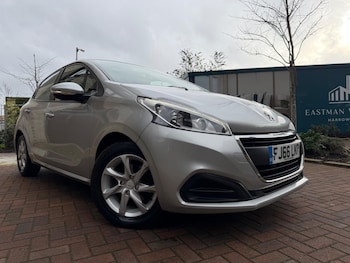 Used Peugeot 208 2017 for sale - 77306135: Photo