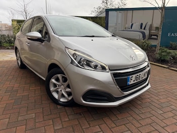Used Peugeot 208 2017 for sale - 77306135: Photo
