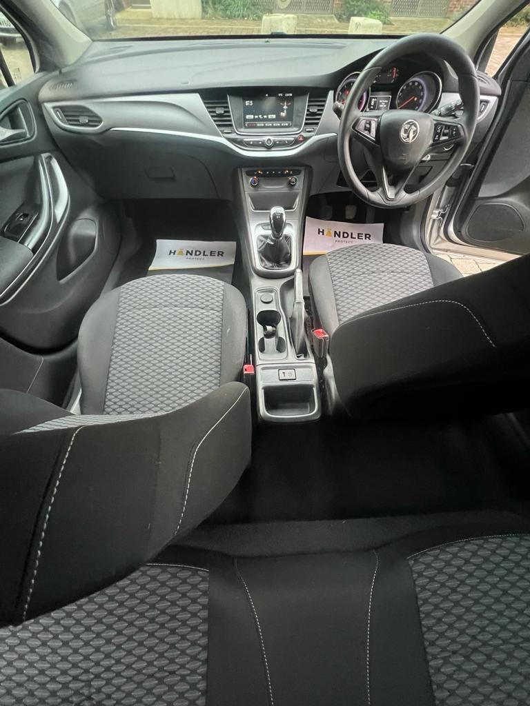 Vehicle 33