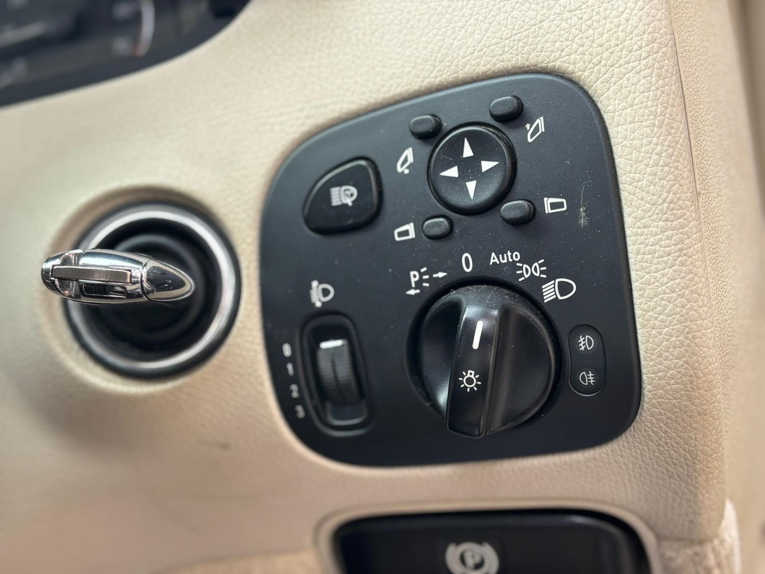 Used Mercedes-Benz CLK 2008 for sale - 78204830: Photo 51