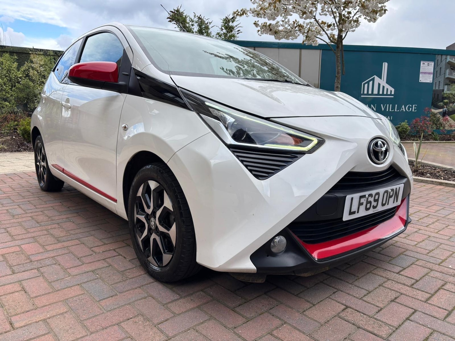 Used Toyota AYGO for sale - 78057887: Photo 10