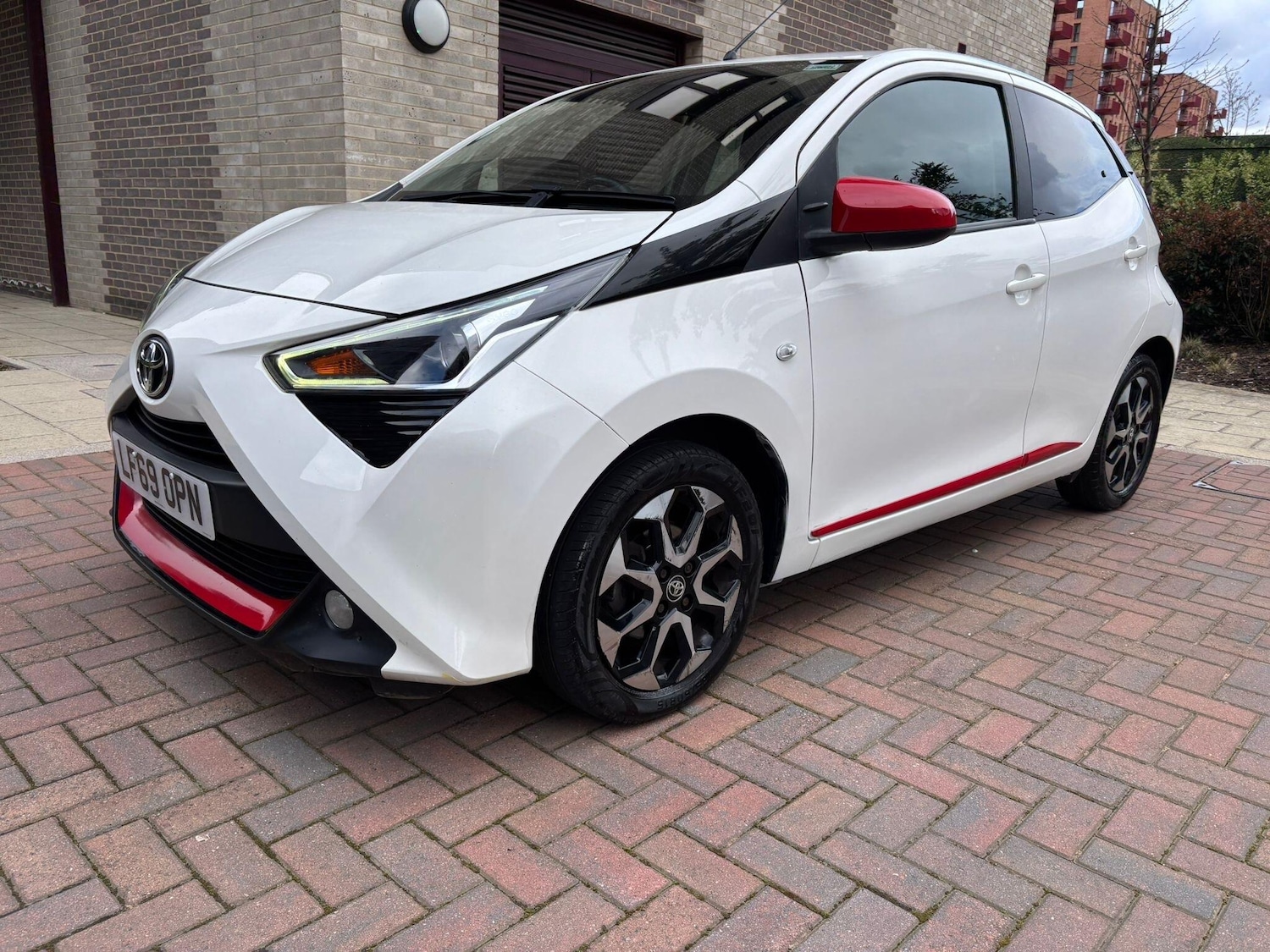 Used Toyota AYGO for sale - 78057887: Photo 14