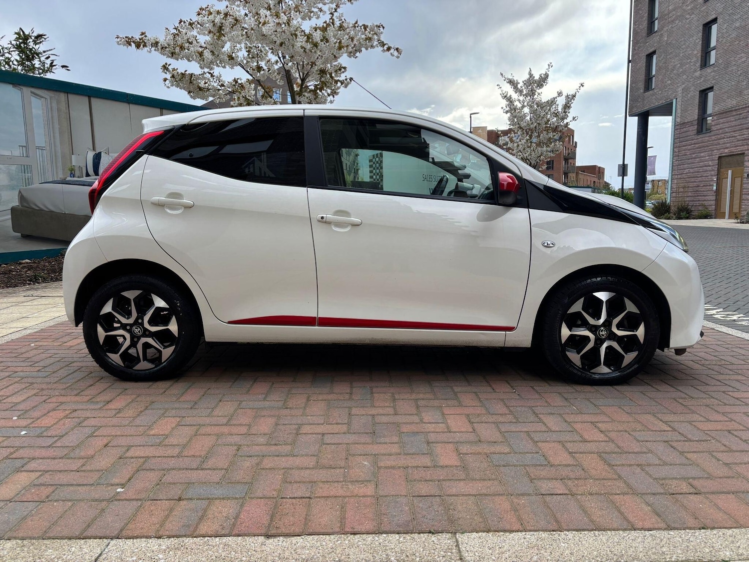 Used Toyota AYGO for sale - 78057887: Photo 22