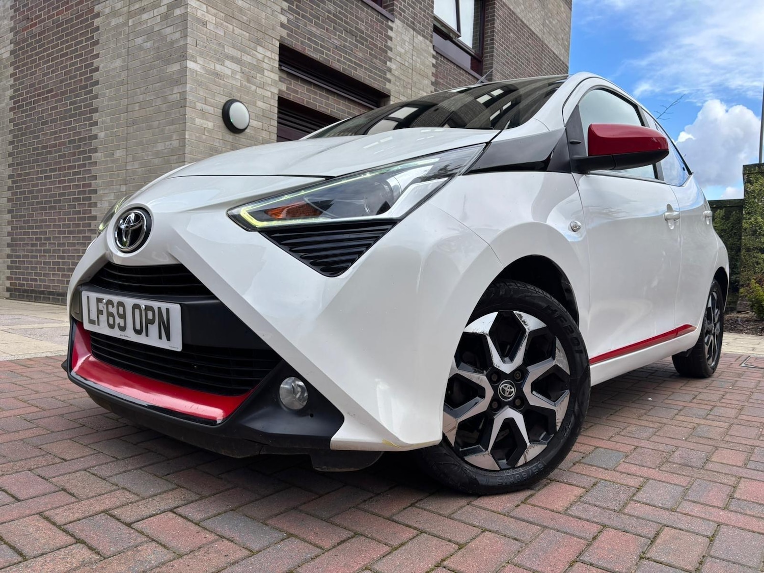 Used Toyota AYGO for sale - 78057887: Photo 23